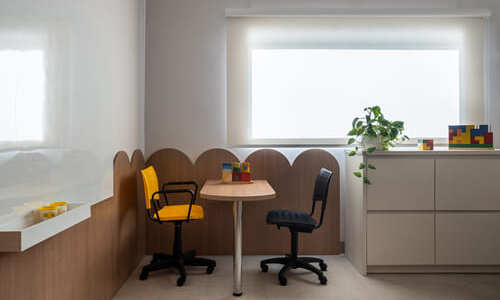 ADRIANA RAMIRES RIBEIRO SIMÃO